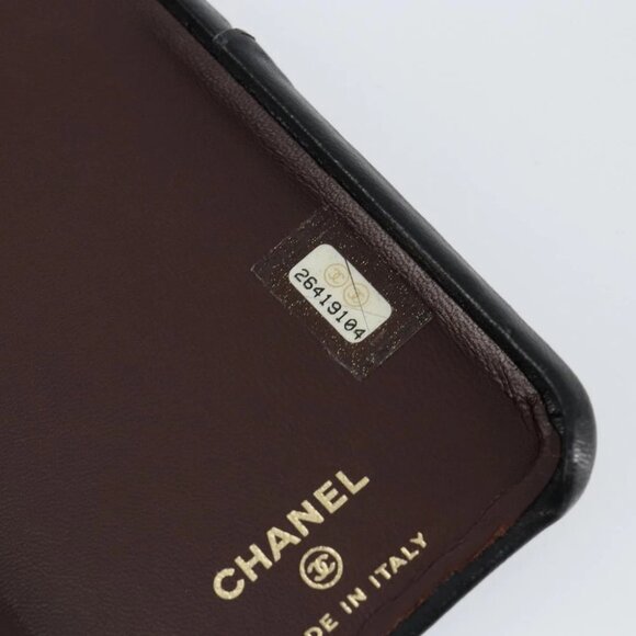 CHANEL Matelasse iPhone Case Lamb Skin Black CC - Picture 5 of 8
